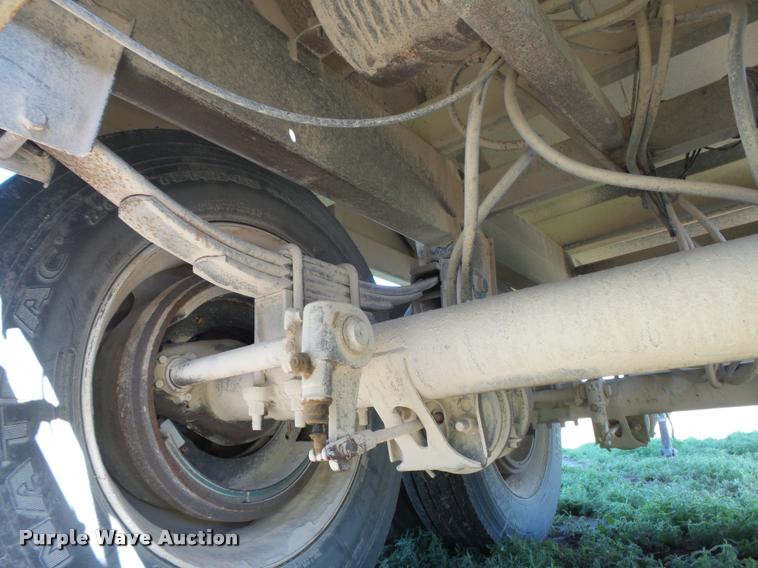 image for item DB2565 2008 Maurer double hopper grain trailer