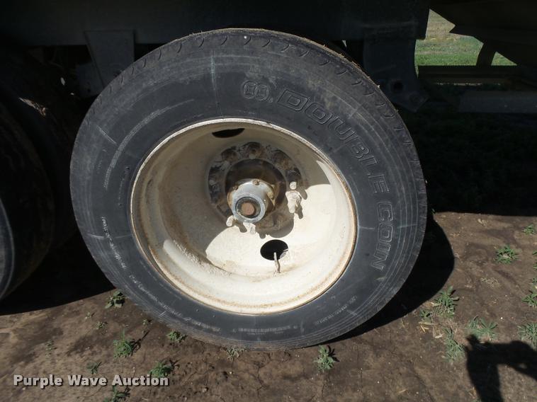 image for item DB2565 2008 Maurer double hopper grain trailer