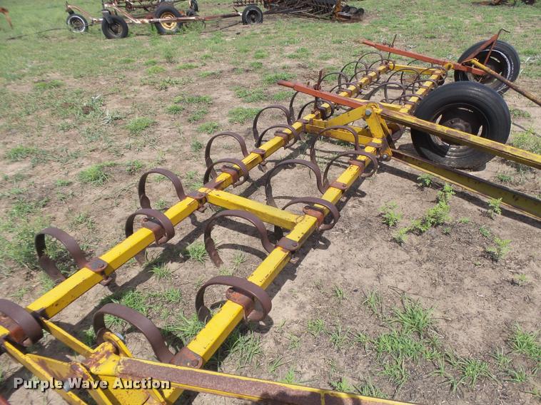 image for item DB2569 Spring tooth harrow