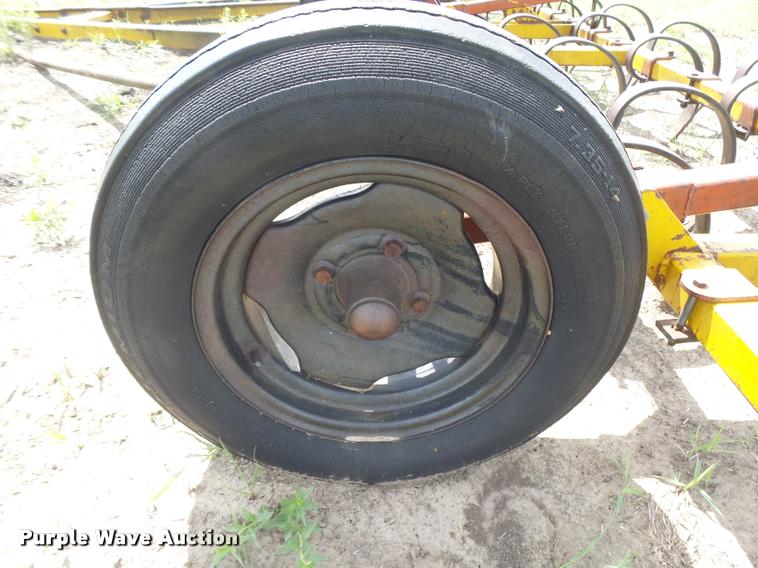 image for item DB2569 Spring tooth harrow