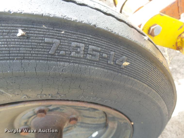 image for item DB2569 Spring tooth harrow