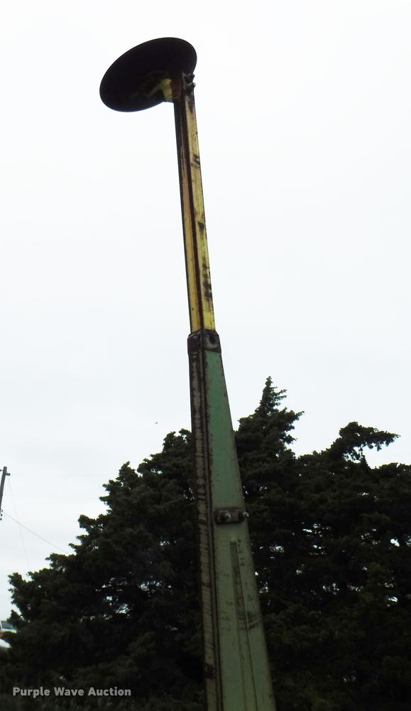 image for item DB3962 John Deere 7000 conventional till planter