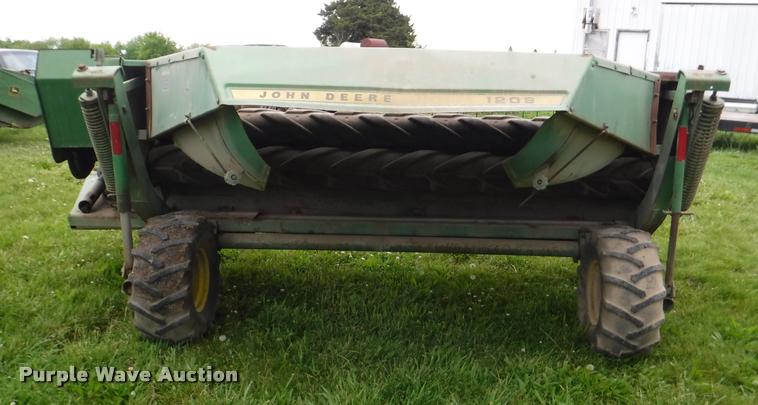 image for item DB3978 John Deere 1209 haybine windrower