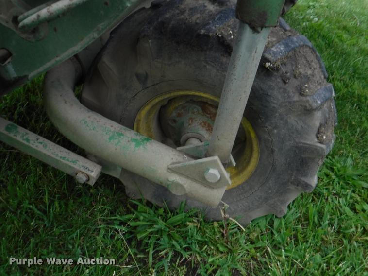 image for item DB3978 John Deere 1209 haybine windrower