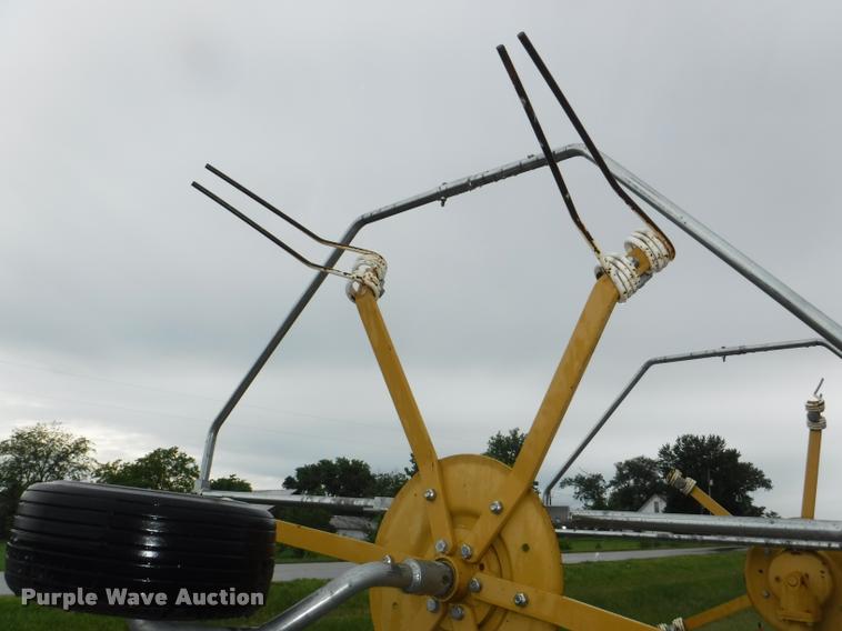 image for item DJ9162 Vermeer TD200 tedder