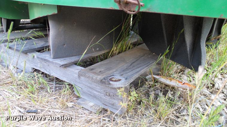 image for item DJ9949 John Deere 9750 Powercast tailboard