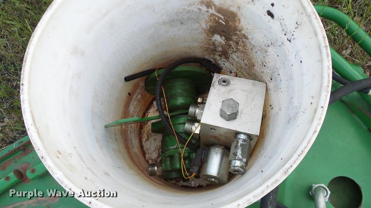 image for item DJ9949 John Deere 9750 Powercast tailboard