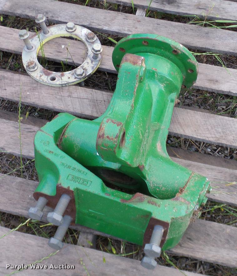 image for item DJ9950 Rear spindle