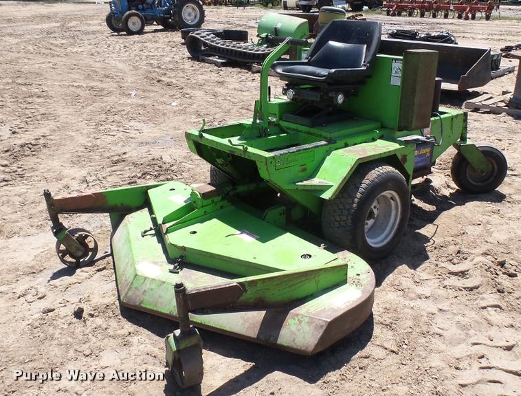 image for item DO9743 CTL 1900D ZTR lawn mower