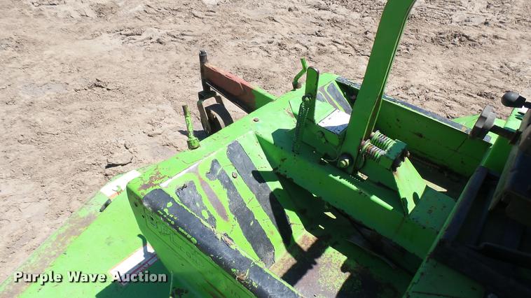 image for item DO9743 CTL 1900D ZTR lawn mower