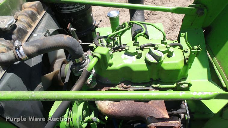 image for item DO9743 CTL 1900D ZTR lawn mower