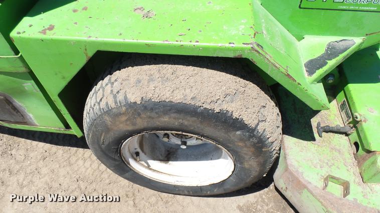 image for item DO9743 CTL 1900D ZTR lawn mower