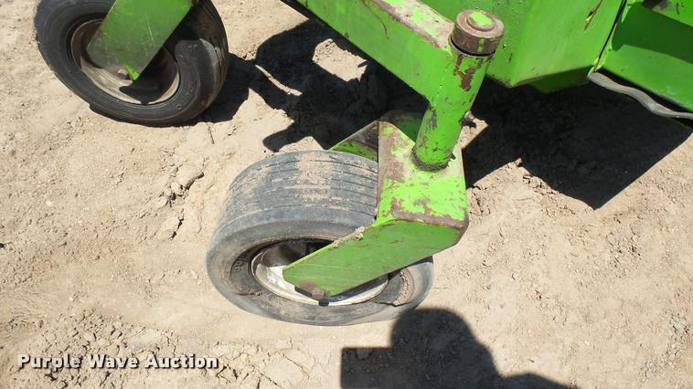 image for item DO9743 CTL 1900D ZTR lawn mower