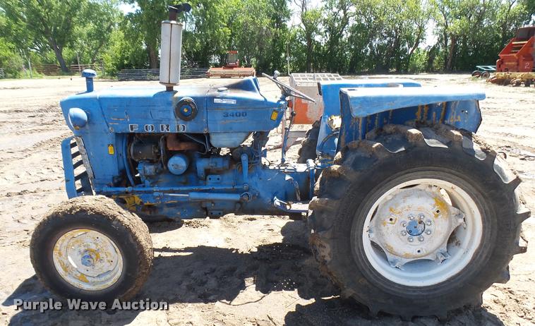image for item DO9745 Ford 3400 tractor