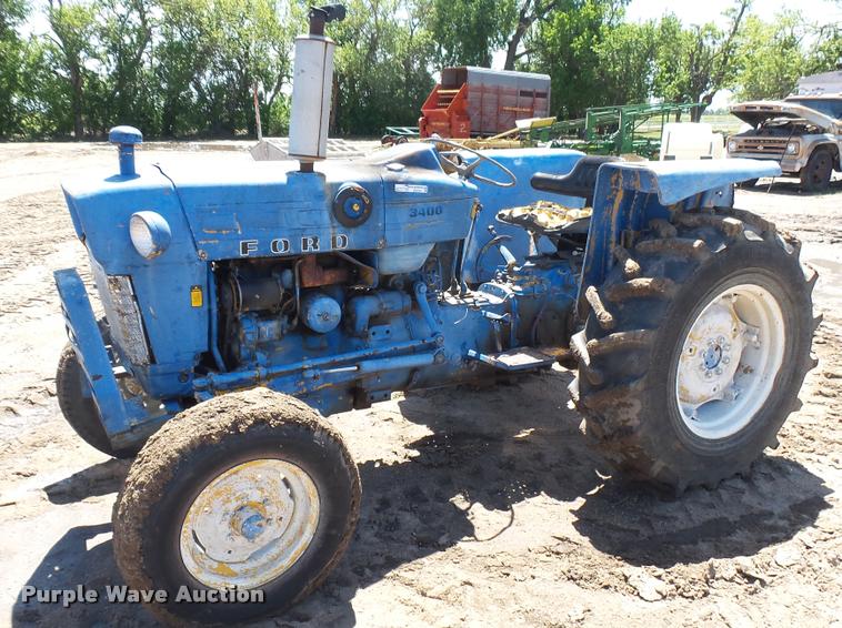 image for item DO9745 Ford 3400 tractor