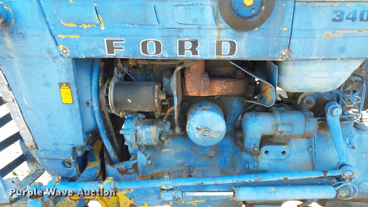 image for item DO9745 Ford 3400 tractor