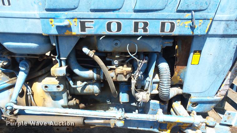image for item DO9745 Ford 3400 tractor