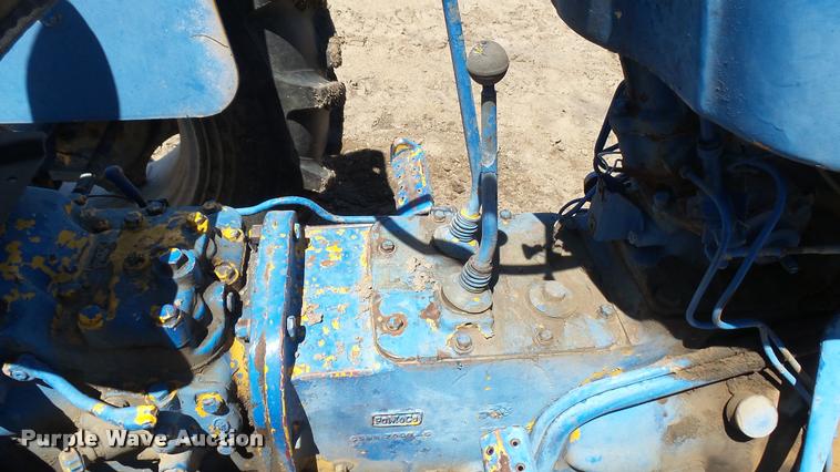 image for item DO9745 Ford 3400 tractor