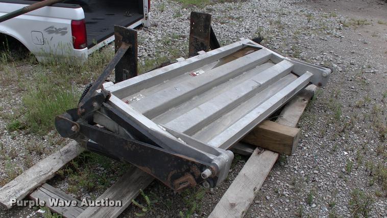 image for item DP9371 CEI A65 feed delivery bed