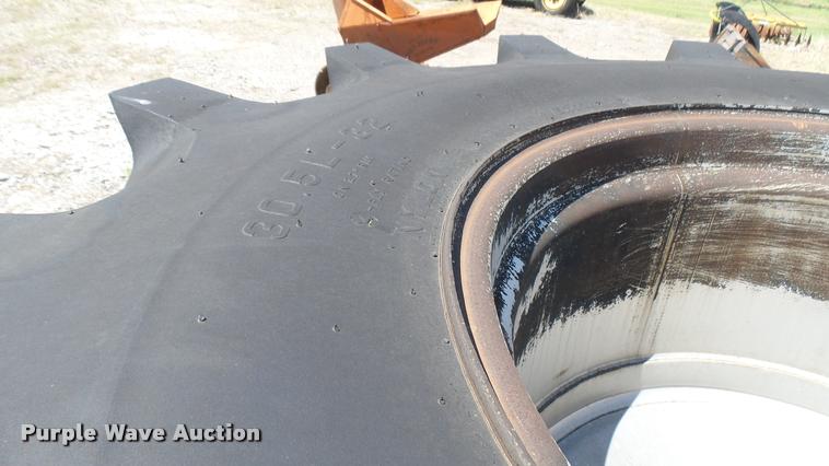 image for item DQ9061 (2) Firestone Champion Spade Grip 30.5L-32 R-2 tires