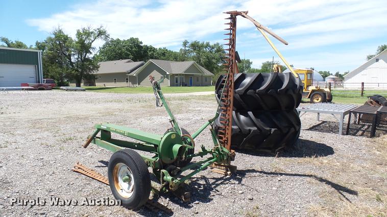 image for item DQ9062 John Deere 37 sickle mower