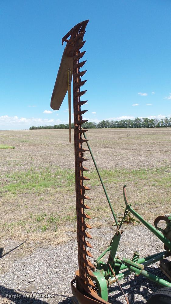 image for item DQ9062 John Deere 37 sickle mower