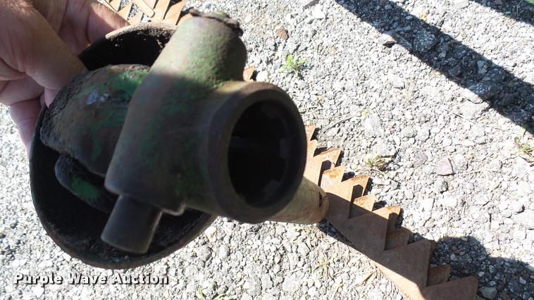 image for item DQ9062 John Deere 37 sickle mower