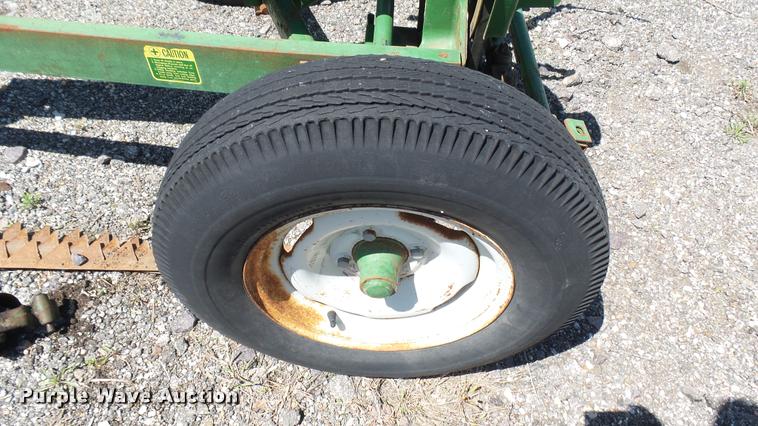 image for item DQ9062 John Deere 37 sickle mower