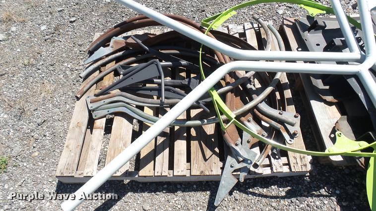 image for item DQ9063 Claas RU direct cut header parts