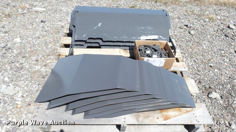 image for item DQ9064 Claas Orbis direct cut header parts