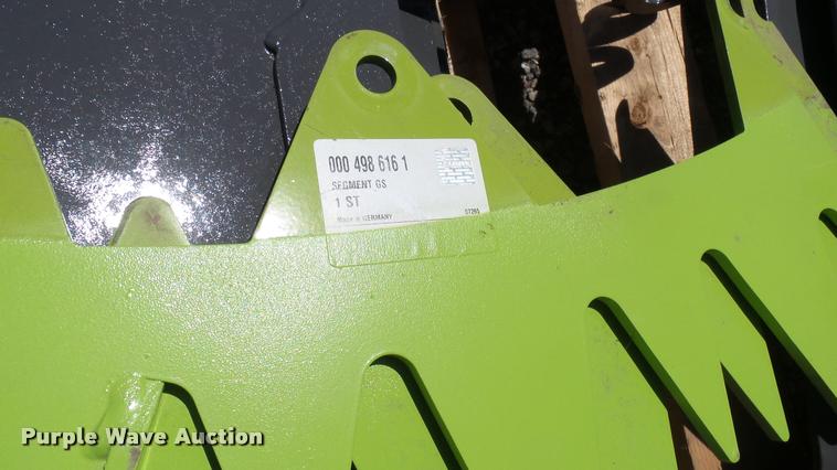 image for item DQ9065 Claas Orbis direct cut header parts
