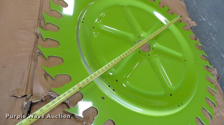 image for item DQ9066 Claas top gathering wheels