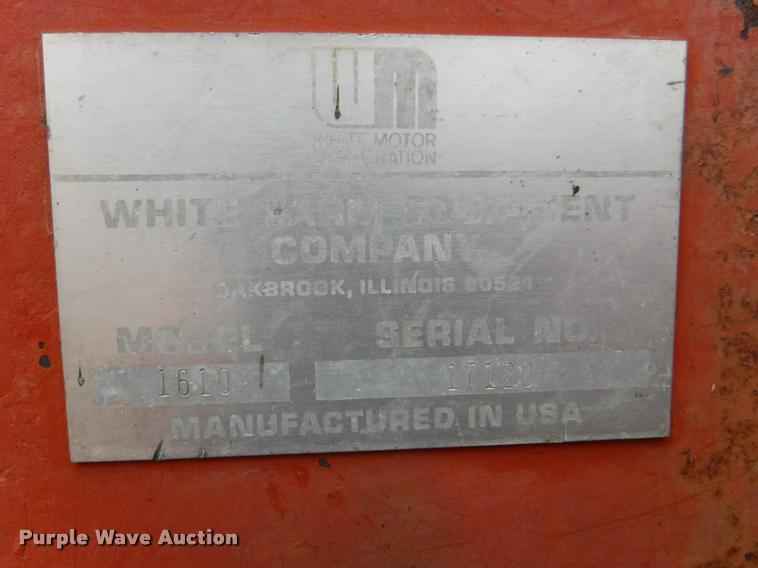 image for item J5690 Minneapolis Moline Super U302 tractor