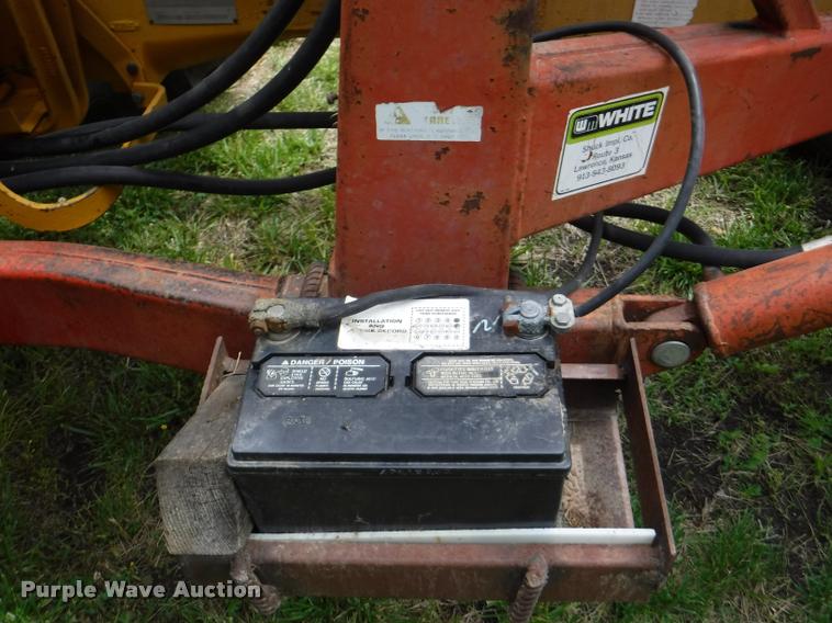 image for item J5690 Minneapolis Moline Super U302 tractor