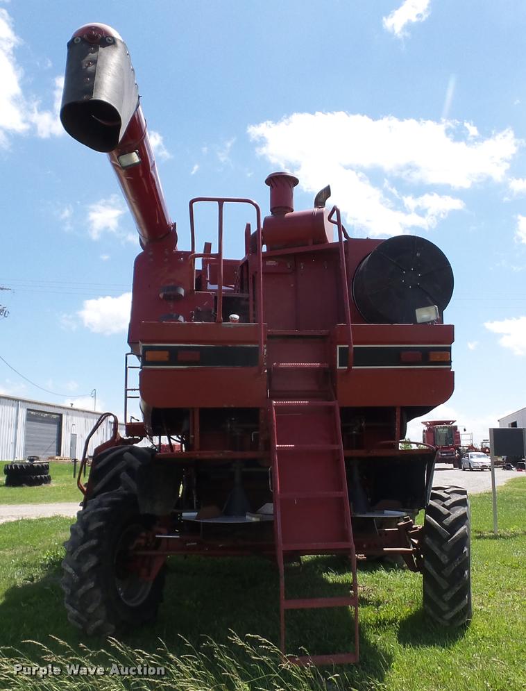 image for item J8617 1995 Case IH 2188 combine
