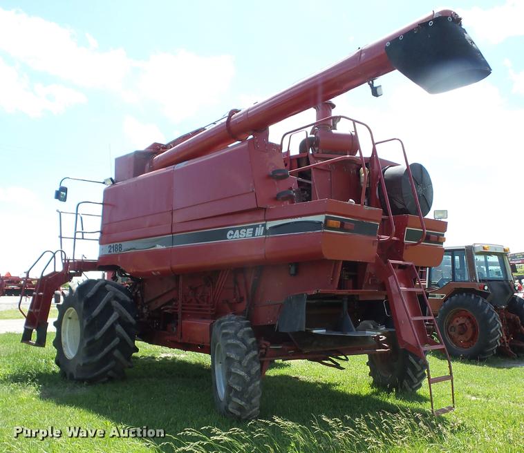 image for item J8617 1995 Case IH 2188 combine