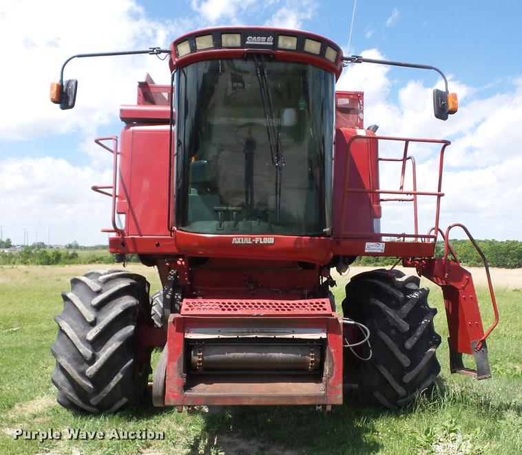 image for item J8617 1995 Case IH 2188 combine