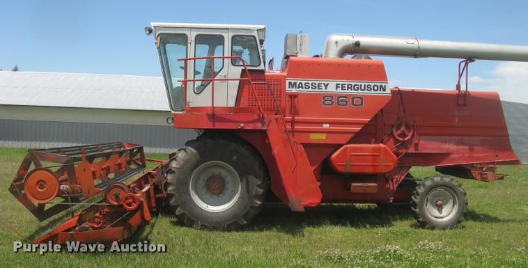 image for item L2332 1982 Massey-Ferguson 860 combine
