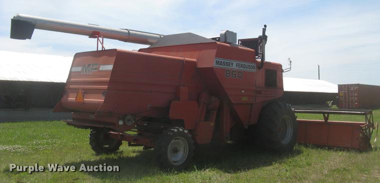 image for item L2332 1982 Massey-Ferguson 860 combine