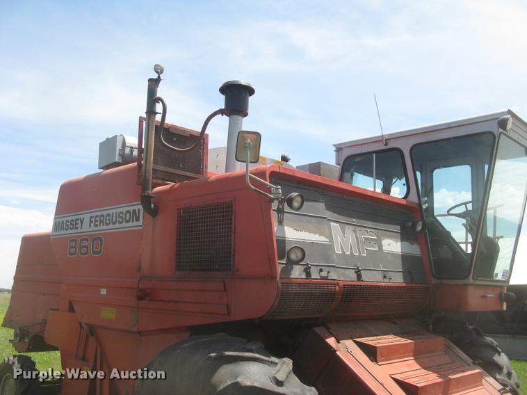 image for item L2332 1982 Massey-Ferguson 860 combine