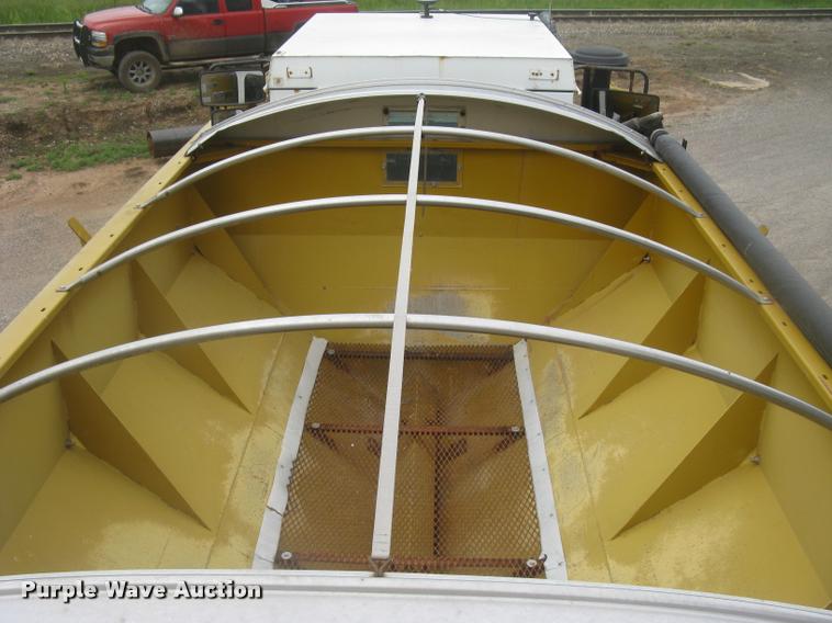 image for item L2338 1997 Ag-Chem TerraGator 1903 self-propelled applicator