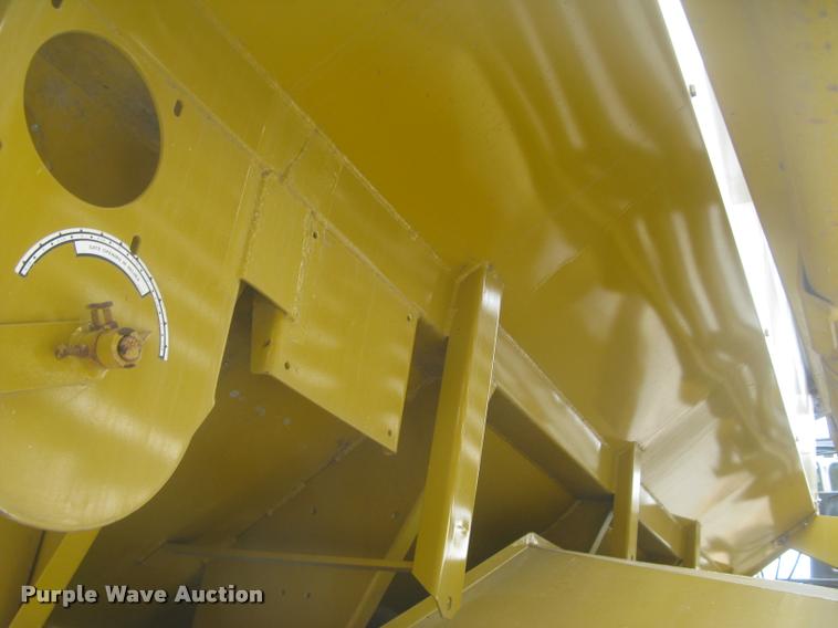 image for item L2338 1997 Ag-Chem TerraGator 1903 self-propelled applicator