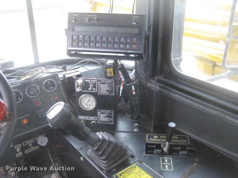 image for item L2338 1997 Ag-Chem TerraGator 1903 self-propelled applicator