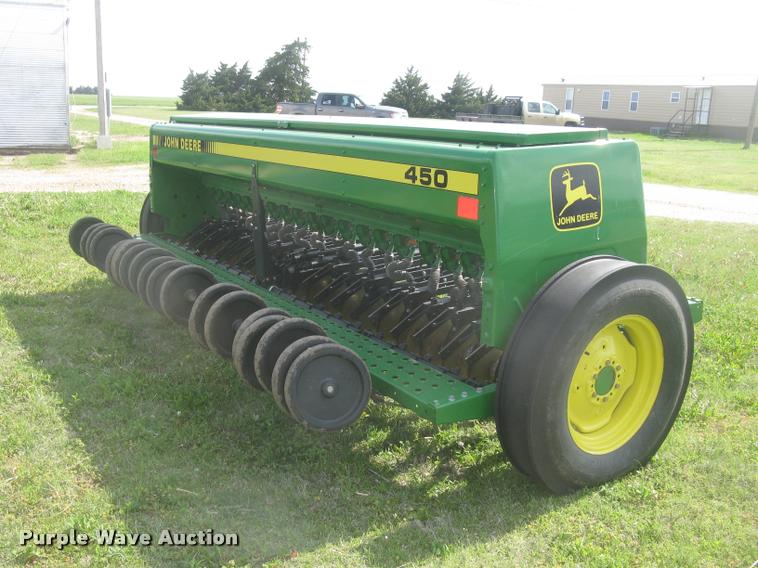 image for item L2342 John Deere 450 grain drill