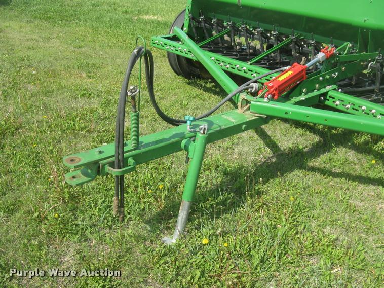 image for item L2342 John Deere 450 grain drill