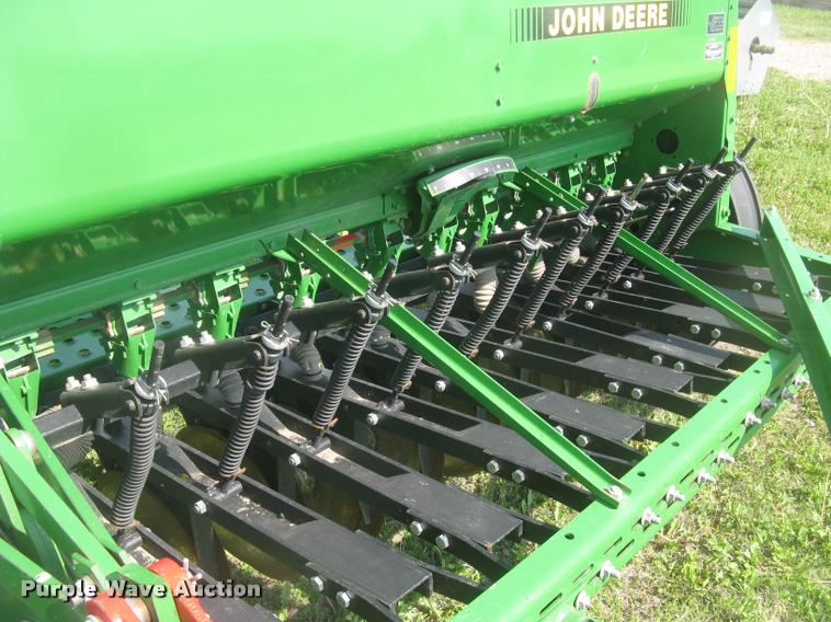 image for item L2342 John Deere 450 grain drill