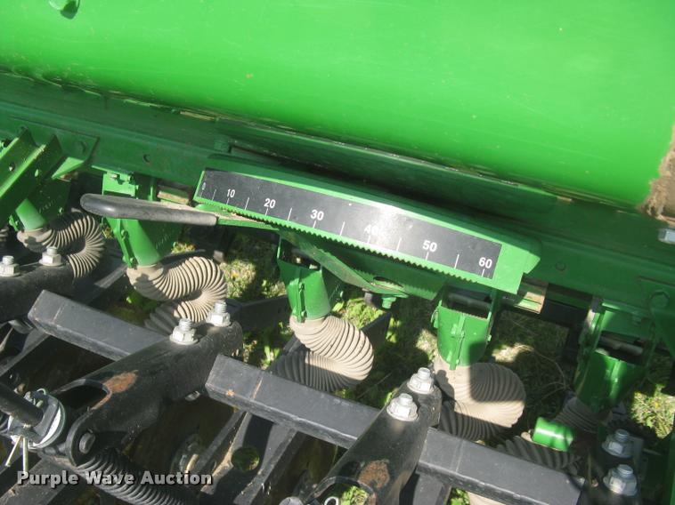 image for item L2342 John Deere 450 grain drill