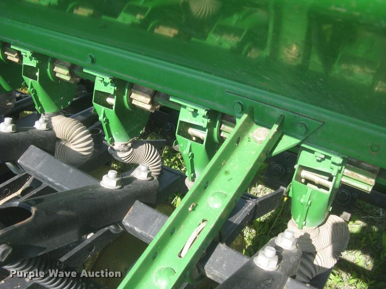 image for item L2342 John Deere 450 grain drill