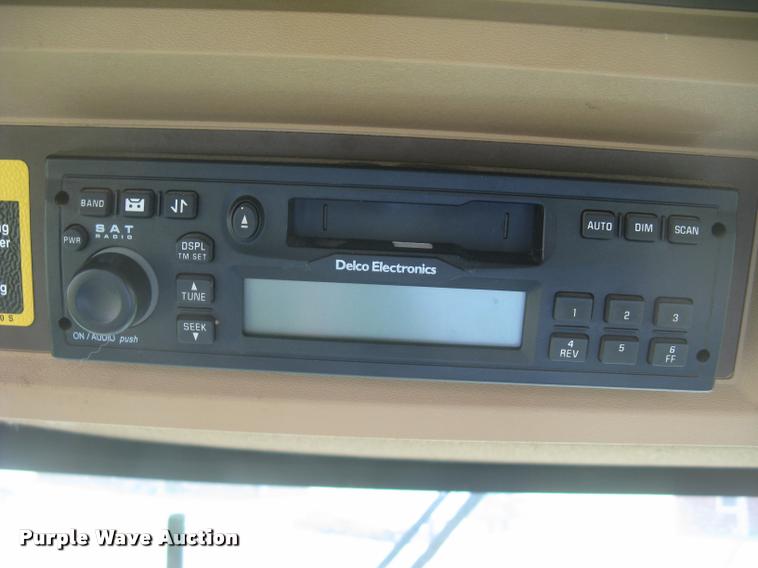 image for item L2343 2002 John Deere 4895 self-propelled windrower