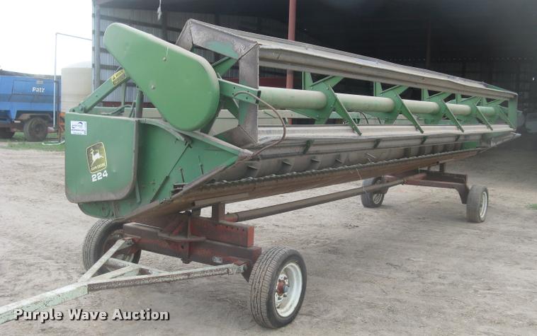 image for item L2349 John Deere 224 platform head
